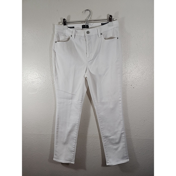 Talbots Straight Leg White Jean 10 Petite NWOT - Picture 1 of 7